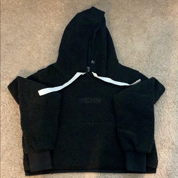 gymshark borg pullover